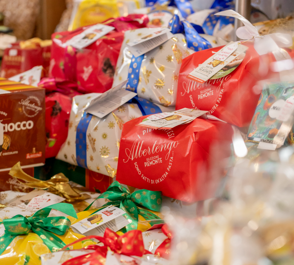 Panettone et Pandoro: Héritages Dorés de la Pâtisserie Italienne